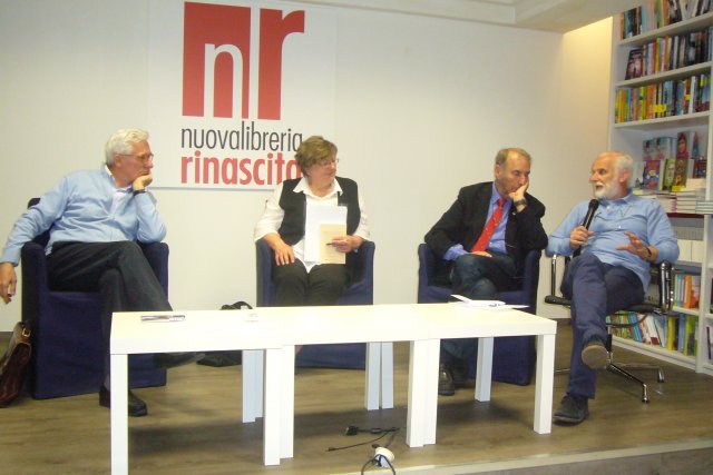 B.Ugolini, con O.Truffelli, P. Corsini e D.Galletti a Nuova Libreria Rinascita 21.5.16